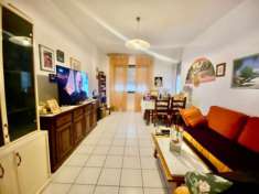 Foto Appartamento in vendita a Marina di Carrara - Carrara 100 mq  Rif: 1236014