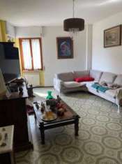 Foto Appartamento in vendita a Marina di Carrara - Carrara 100 mq  Rif: 1326386
