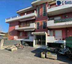 Foto Appartamento in vendita a Marina di Carrara - Carrara 60 mq  Rif: 1314951