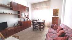 Foto Appartamento in vendita a Marina di Carrara - Carrara 70 mq  Rif: 1242646