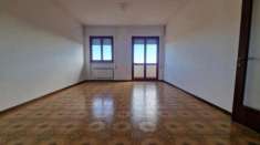 Foto Appartamento in vendita a Marina di Carrara - Carrara 98 mq  Rif: 1338761