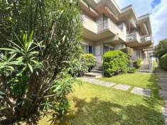 Foto Appartamento in vendita a Marina di Massa - Massa 65 mq  Rif: 1289654