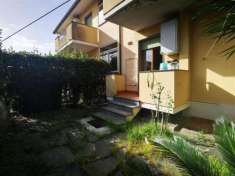 Foto Appartamento in vendita a Marina di Massa - Massa 75 mq  Rif: 1248846