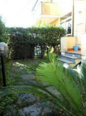 Foto Appartamento in vendita a Marina di Massa - Massa 75 mq  Rif: 1251147