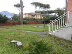 Foto Appartamento in vendita a Marina di Massa - Massa 80 mq  Rif: 1312517