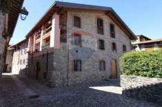 Foto Appartamento in vendita a Masciago Primo