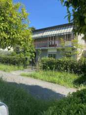 Foto Appartamento in vendita a Massa 115 mq  Rif: 1324198