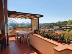 Foto Appartamento in vendita a Massa