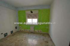 Foto Appartamento in vendita a Mazara Del Vallo - 5 locali 170mq