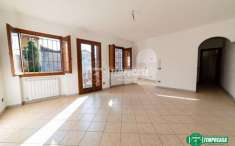 Foto Appartamento in vendita a Meina