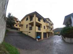 Foto Appartamento in vendita a Mendicino - 4 locali 115mq