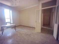 Foto Appartamento in vendita a Messina - 5 locali 135mq