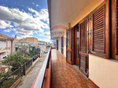 Foto Appartamento in vendita a Messina - 7 locali 153mq