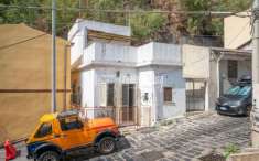 Foto Appartamento in vendita a Messina