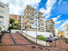 Foto Appartamento in vendita a Messina