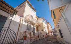 Foto Appartamento in vendita a Messina