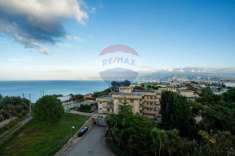 Foto Appartamento in vendita a Messina