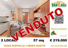 Foto Appartamento in vendita a Milano - 2 locali 57mq