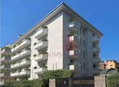 Foto Appartamento in vendita a Milano