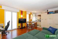 Foto Appartamento in vendita a Milano