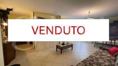 Foto Appartamento in vendita a Milano
