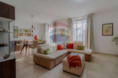 Foto Appartamento in vendita a Milano