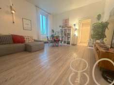 Foto Appartamento in vendita a Milano