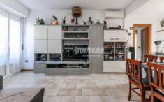 Foto Appartamento in vendita a Milano