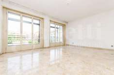 Foto Appartamento in vendita a Milano