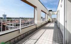 Foto Appartamento in vendita a Milano