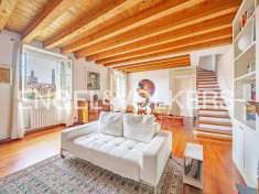 Foto Appartamento in vendita a Milano