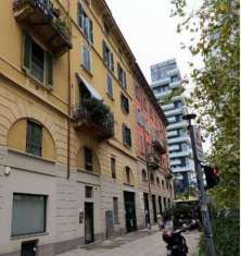 Foto Appartamento in Vendita a Milano Via Amerigo Vespucci