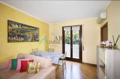 Foto Appartamento in Vendita a Milano via bonfadini