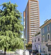 Foto Appartamento in Vendita a Milano via Carlo Imbonati