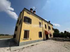 Foto Appartamento in vendita a Mirandola