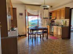 Foto Appartamento in vendita a Moconesi