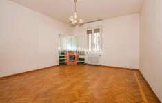 Foto Appartamento in vendita a Modena