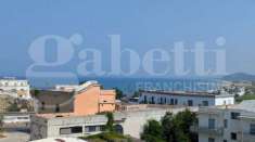Foto Appartamento in vendita a Monte Di Procida