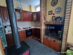Foto Appartamento in vendita a Montecalvo In Foglia - 6 locali 158mq