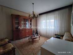 Foto Appartamento in Vendita a Montecalvo in Foglia Via Longo