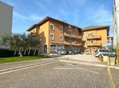 Foto Appartamento in vendita a Montecchia Di Crosara - 3 locali 80mq