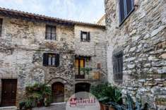 Foto Appartamento in vendita a Montecchio - 5 locali 135mq