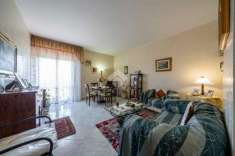 Foto Appartamento in vendita a Montecchio Emilia