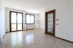 Foto Appartamento in vendita a Montechiarugolo
