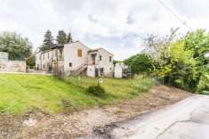 Foto Appartamento in vendita a Montecosaro