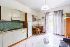 Foto Appartamento in vendita a Montecosaro