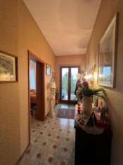 Foto Appartamento in vendita a Montegiorgio - 10 locali 150mq
