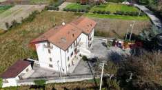 Foto Appartamento in vendita a Montesarchio