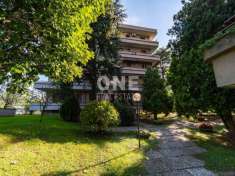 Foto Appartamento in vendita a Monza
