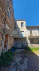 Foto Appartamento in vendita a Mosciano Sant'Angelo - 5 locali 150mq